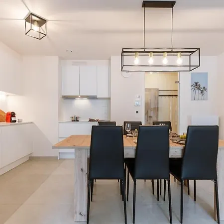 Huswell - Bright Apartment Only 5 Minutes From The Beach Middelkerke Exterior photo