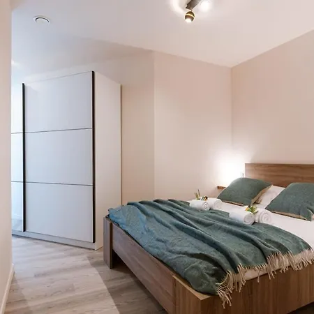 Huswell - Bright Apartment Only 5 Minutes From The Beach Middelkerke Exterior photo