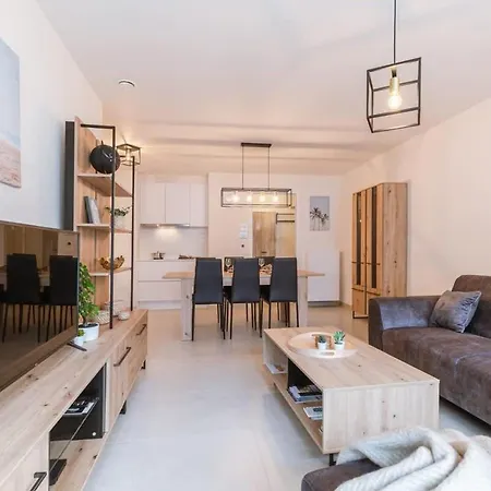 Huswell - Bright Apartment Only 5 Minutes From The Beach Middelkerke Exterior photo